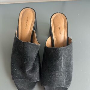 Women's Black Suede Heeled Sandal